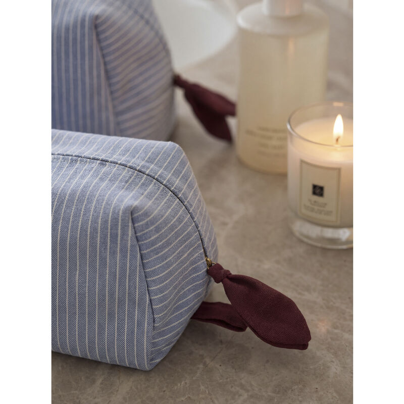 Weekend Stories &ndash; Suite One Toilettaske