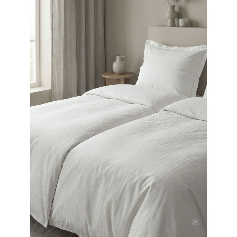 Essence &ndash; Suite One Senget&oslash;j